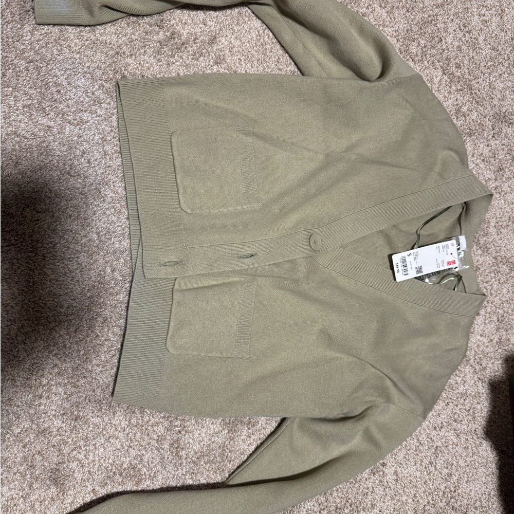 Uniqlo Olive Green Women's Knit Cardigan Jacket